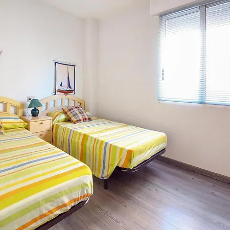 3 Bedroom Pet Friendly In Moncofa Apartment