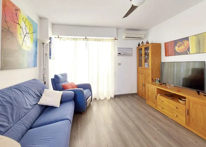 Stunning In Moncofa With Swimming Pool Apartmán